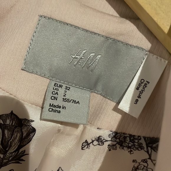 Pink Blazer - Picture 3 of 5